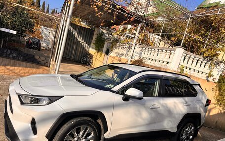 Toyota RAV4, 2020 год, 3 500 000 рублей, 11 фотография