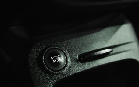 Renault Kaptur I рестайлинг, 2019 год, 1 400 000 рублей, 23 фотография