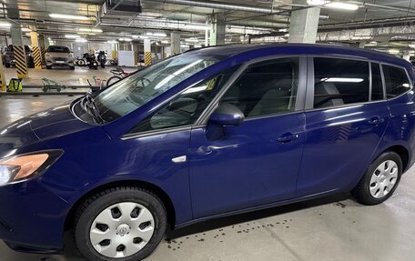 Opel Zafira C рестайлинг, 2012 год, 1 050 000 рублей, 4 фотография