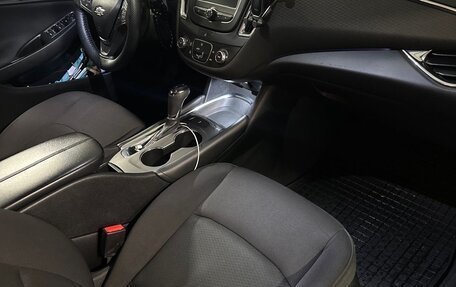 Chevrolet Malibu IX, 2017 год, 1 400 000 рублей, 9 фотография