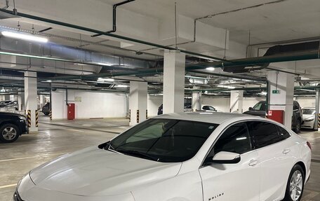 Chevrolet Malibu IX, 2017 год, 1 400 000 рублей, 10 фотография