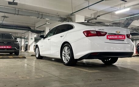 Chevrolet Malibu IX, 2017 год, 1 400 000 рублей, 8 фотография