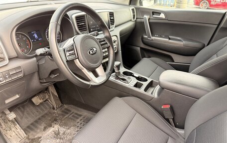 KIA Sportage IV рестайлинг, 2021 год, 2 550 000 рублей, 7 фотография