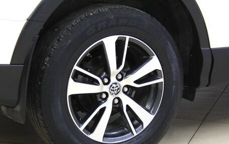 Toyota RAV4, 2016 год, 2 243 000 рублей, 31 фотография