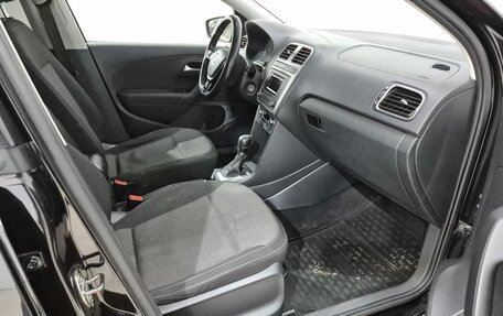 Volkswagen Polo VI (EU Market), 2016 год, 890 000 рублей, 13 фотография