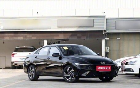 Hyundai Elantra, 2025 год, 1 950 000 рублей, 3 фотография