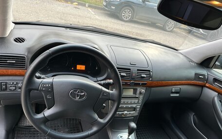 Toyota Avensis III рестайлинг, 2007 год, 900 000 рублей, 6 фотография