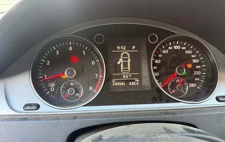 Volkswagen Passat CC I рестайлинг, 2012 год, 1 100 000 рублей, 14 фотография