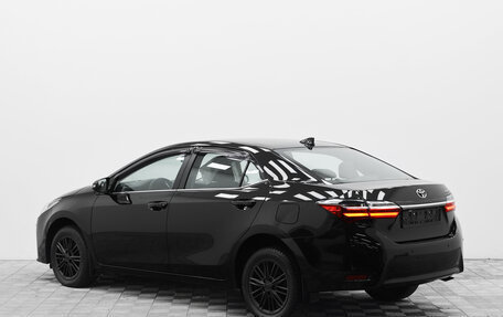 Toyota Corolla, 2018 год, 1 300 000 рублей, 4 фотография