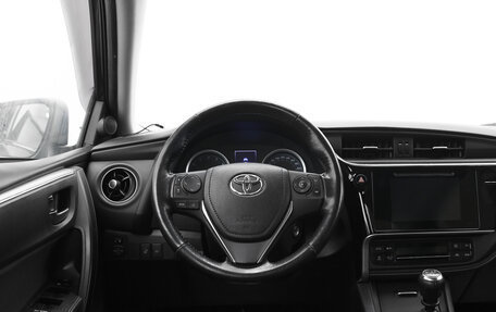 Toyota Corolla, 2018 год, 1 300 000 рублей, 6 фотография