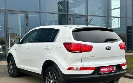 KIA Sportage III, 2015 год, 1 390 000 рублей, 4 фотография