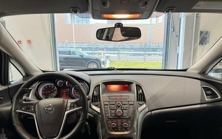 Opel Astra J, 2013 год, 799 000 рублей, 15 фотография