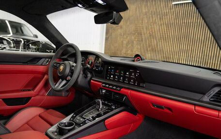 Porsche 911, 2025 год, 26 900 000 рублей, 22 фотография