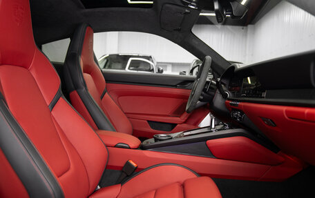 Porsche 911, 2025 год, 26 900 000 рублей, 23 фотография