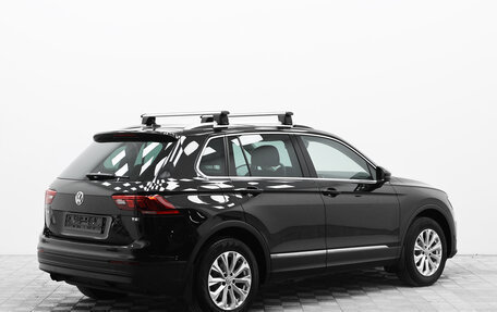 Volkswagen Tiguan II, 2017 год, 1 720 000 рублей, 2 фотография