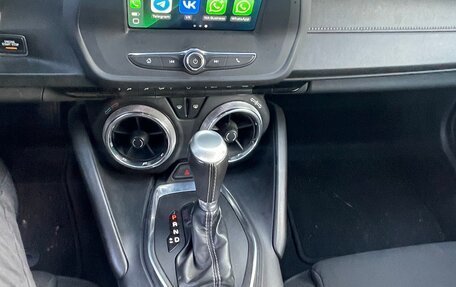 Chevrolet Camaro VI, 2020 год, 3 650 000 рублей, 9 фотография