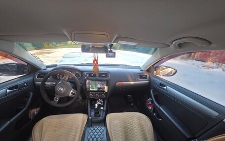 Volkswagen Jetta VI, 2014 год, 1 300 000 рублей, 11 фотография