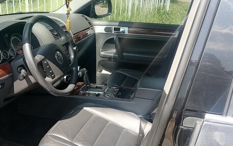 Volkswagen Touareg III, 2006 год, 950 000 рублей, 11 фотография
