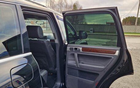 Volkswagen Touareg III, 2009 год, 1 050 000 рублей, 19 фотография