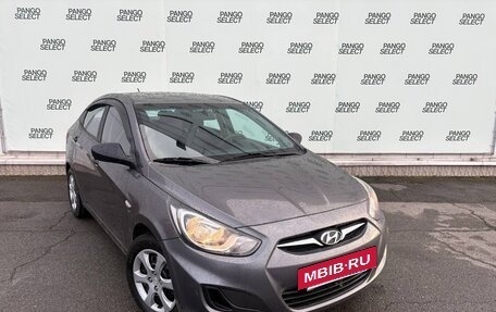 Hyundai Solaris II рестайлинг, 2011 год, 675 000 рублей, 3 фотография
