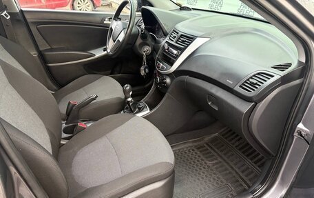 Hyundai Solaris II рестайлинг, 2011 год, 675 000 рублей, 11 фотография