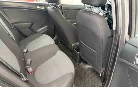 Hyundai Solaris II рестайлинг, 2011 год, 675 000 рублей, 12 фотография