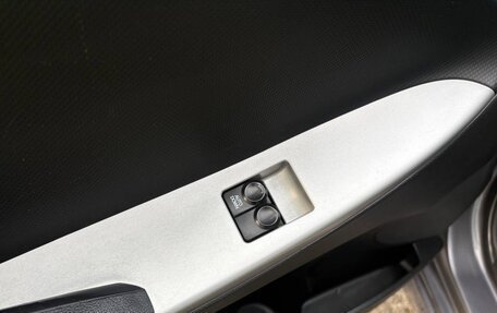 Hyundai Solaris II рестайлинг, 2011 год, 675 000 рублей, 19 фотография