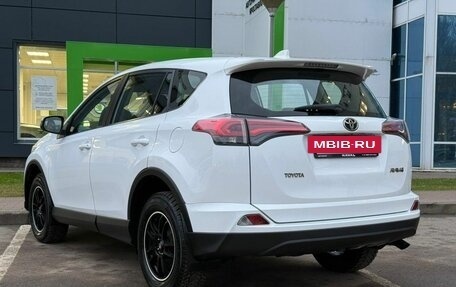 Toyota RAV4, 2018 год, 2 720 000 рублей, 7 фотография