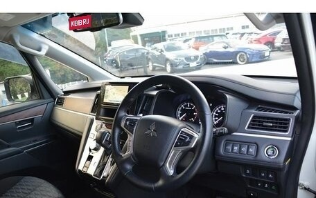 Mitsubishi Delica D:5 I, 2022 год, 3 788 000 рублей, 13 фотография