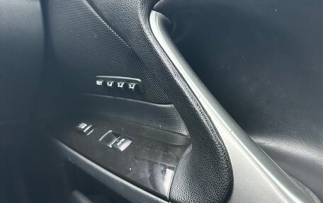 Lexus IS II рестайлинг 2, 2008 год, 1 699 000 рублей, 10 фотография