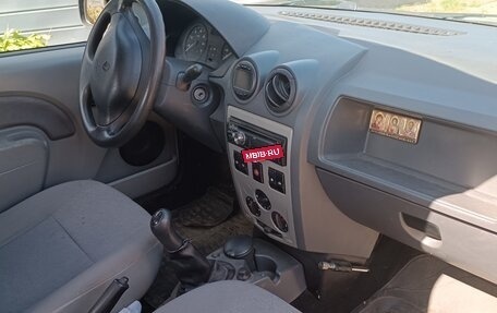 Renault Logan I, 2009 год, 320 000 рублей, 3 фотография