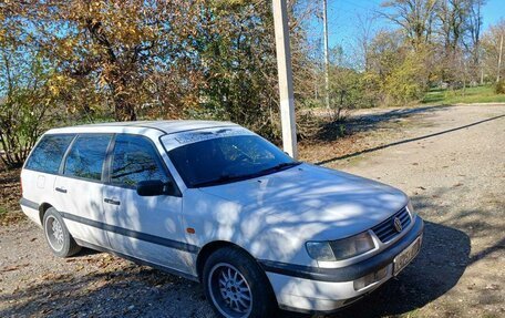 Volkswagen Passat B4, 1994 год, 320 000 рублей, 2 фотография
