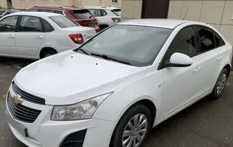 Chevrolet Cruze II, 2013 год, 800 000 рублей, 5 фотография