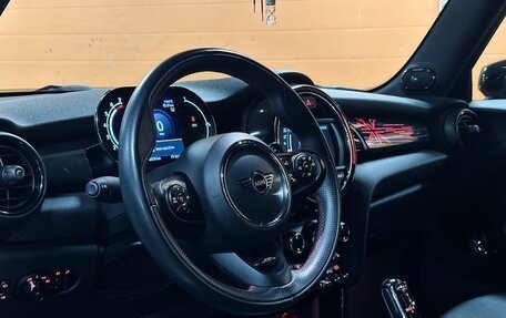 MINI Hatch, 2020 год, 2 990 000 рублей, 7 фотография