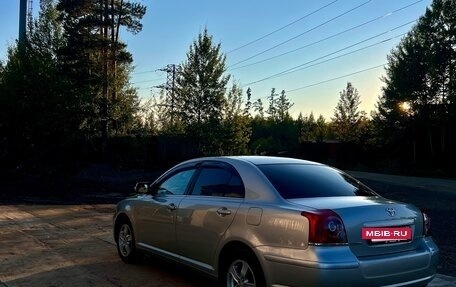 Toyota Avensis III рестайлинг, 2006 год, 900 000 рублей, 3 фотография