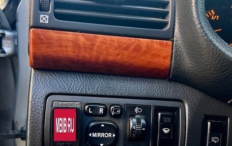 Toyota Avensis III рестайлинг, 2006 год, 900 000 рублей, 7 фотография