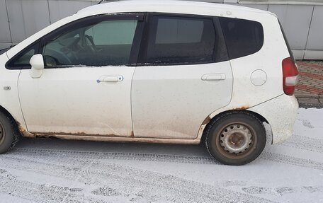 Honda Fit III, 2001 год, 180 000 рублей, 4 фотография