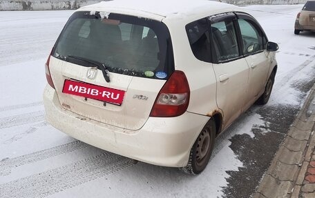 Honda Fit III, 2001 год, 180 000 рублей, 3 фотография