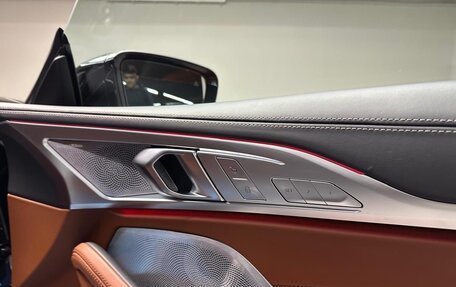 BMW 8 серия, 2024 год, 14 000 000 рублей, 18 фотография