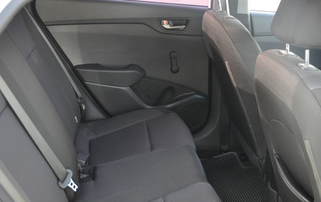 Hyundai Solaris II рестайлинг, 2017 год, 1 375 000 рублей, 13 фотография