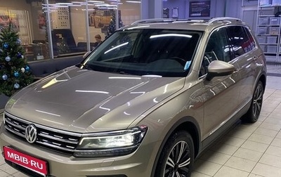 Volkswagen Tiguan II, 2018 год, 2 250 000 рублей, 1 фотография