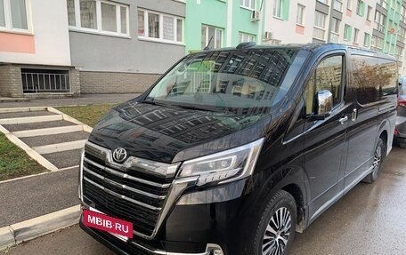 Toyota HiAce H300, 2021 год, 7 600 000 рублей, 18 фотография