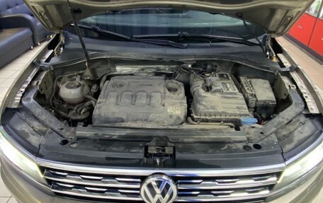 Volkswagen Tiguan II, 2018 год, 2 250 000 рублей, 5 фотография