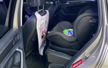 Volkswagen Tiguan II, 2018 год, 2 250 000 рублей, 7 фотография