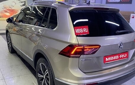 Volkswagen Tiguan II, 2018 год, 2 250 000 рублей, 12 фотография