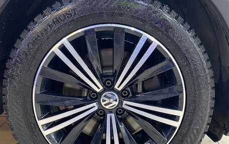 Volkswagen Tiguan II, 2018 год, 2 250 000 рублей, 19 фотография