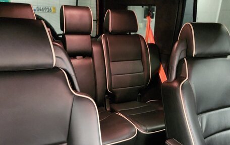 Land Rover Discovery III, 2003 год, 6 000 000 рублей, 21 фотография