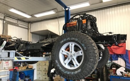 Land Rover Discovery III, 2003 год, 6 000 000 рублей, 38 фотография