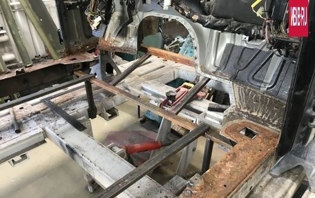 Land Rover Discovery III, 2003 год, 6 000 000 рублей, 34 фотография