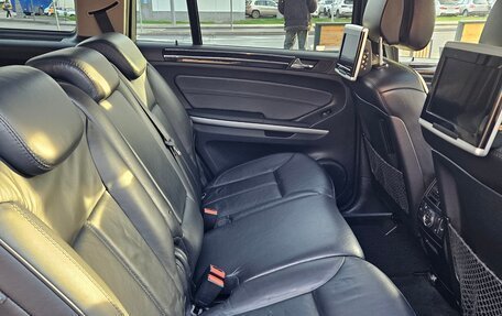 Mercedes-Benz GL-Класс, 2011 год, 1 850 000 рублей, 13 фотография